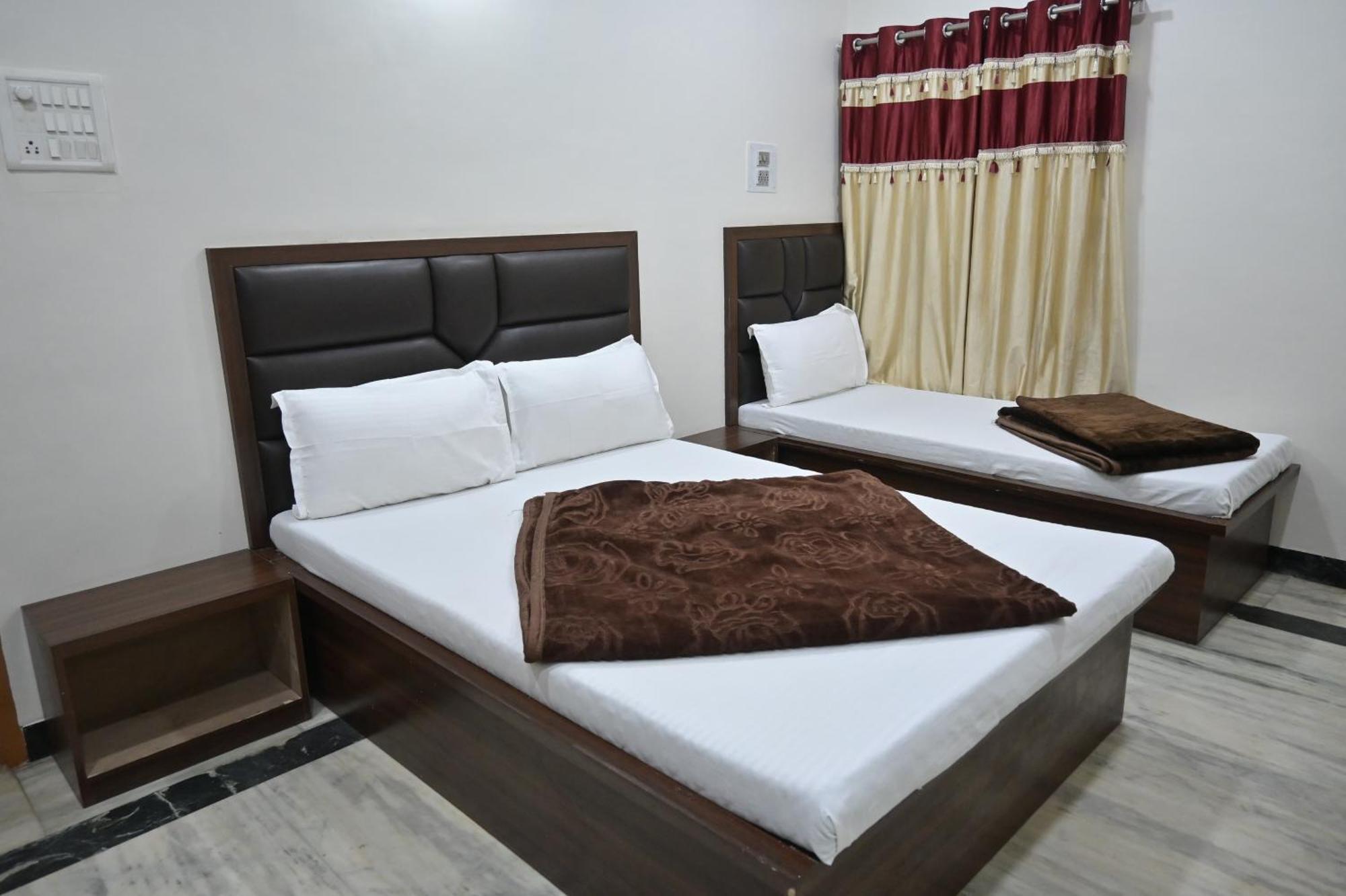 Hotel Roshan Palace Ambaji Εξωτερικό φωτογραφία